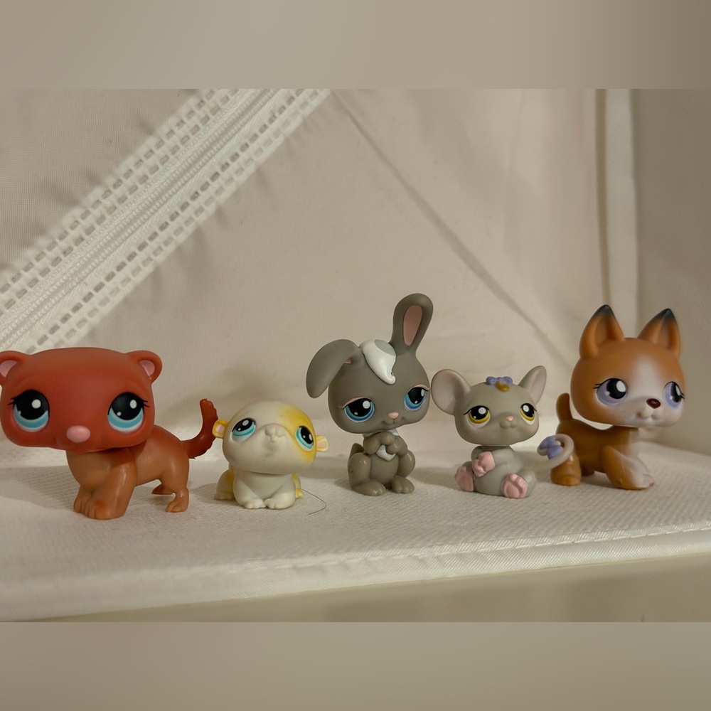 Littlest Pet Shop Lot of 5